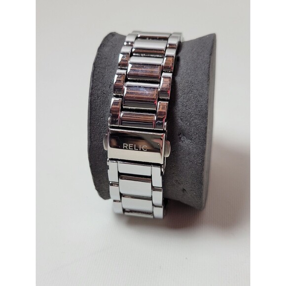 Relic Womens ZR12180 Karsen Silver Tone‎ Watch w. Crystal Accents - Picture 5 of 10